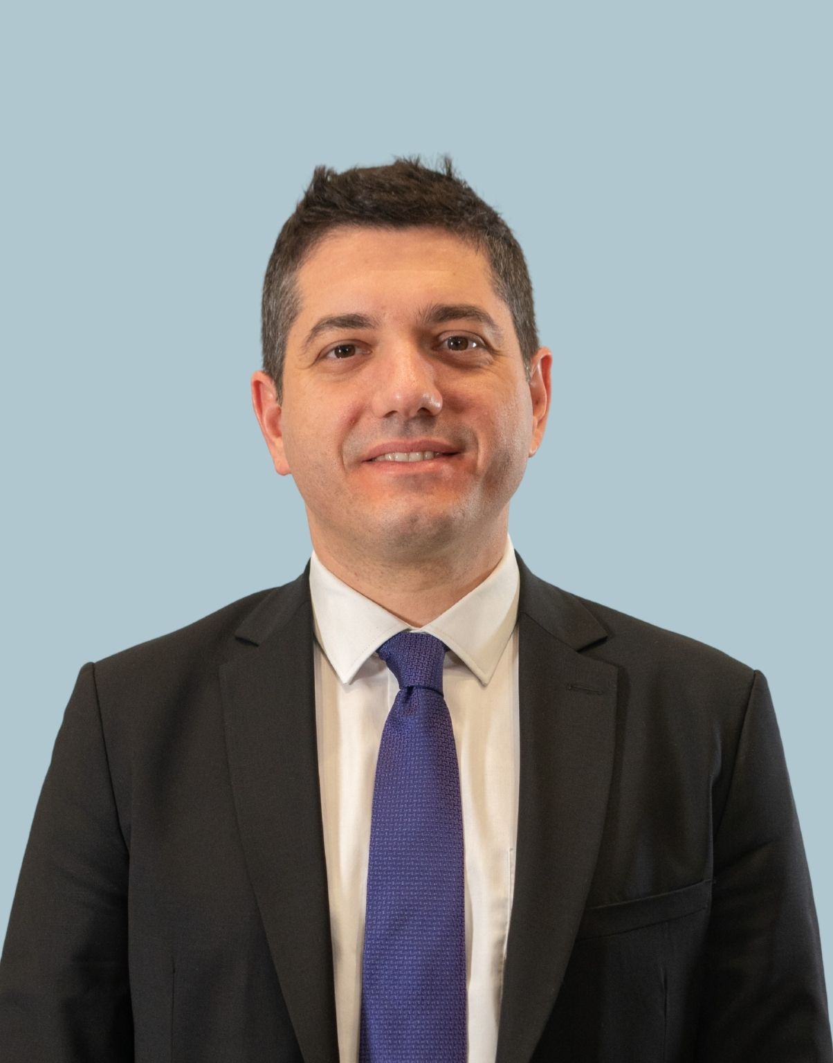 Alp Avni Yelkenbiçer